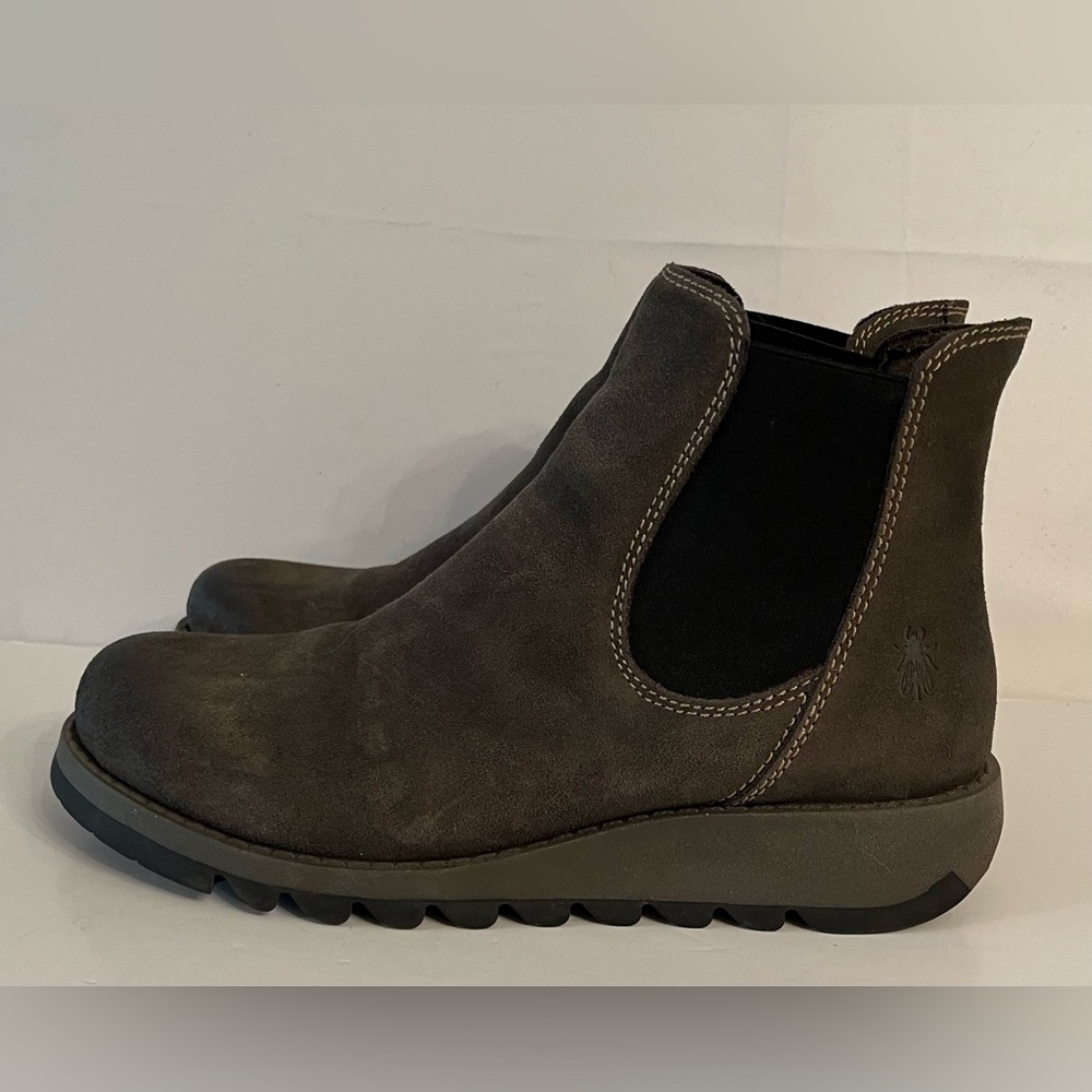 Fly London Salv Grey Suede Leather Wedge Chelsea Boots 41